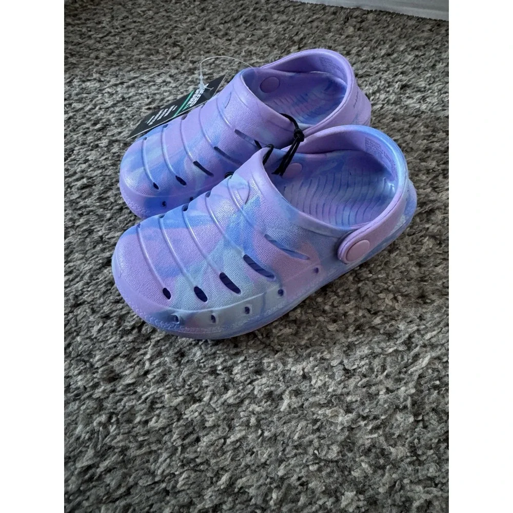 Kids Rugged Shark Purple / Blue Slip On Clogs Size 7 New,